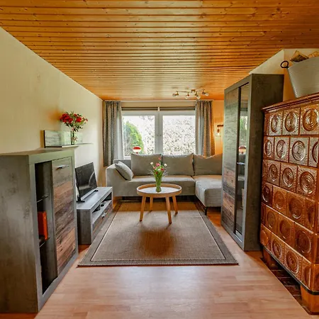 Appartamento Winterruhe Am See, Mit Gemuetlichem Abendfeuer, Purer & Einem Warmen Kachelofen In Omas Luetter Obstbutze Lübstorf