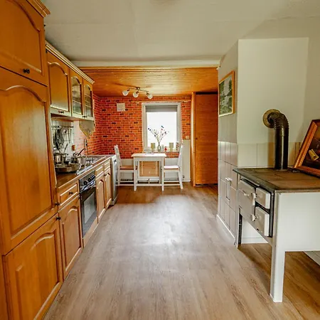 Winterruhe Am See, Mit Gemuetlichem Abendfeuer, Purer & Einem Warmen Kachelofen In Omas Luetter Obstbutze Appartamento