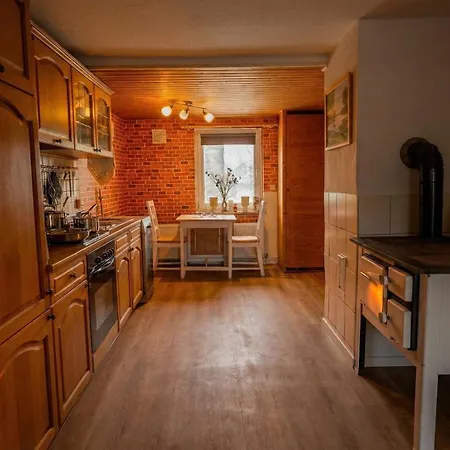 Traeumen Unter Baeumen - Omas Luette Obstbutze Am * Lübstorf