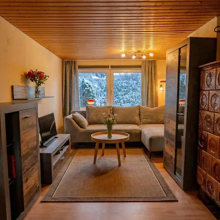 Traeumen Unter Baeumen - Omas Luette Obstbutze Am דירה Lübstorf