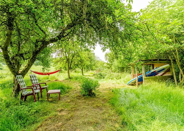 Daire Traeumen Unter Baeumen - Omas Luette Obstbutze Am *