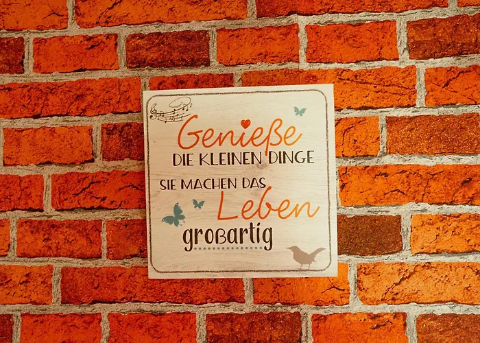 Traeumen Unter Baeumen - Omas Luette Obstbutze Am *