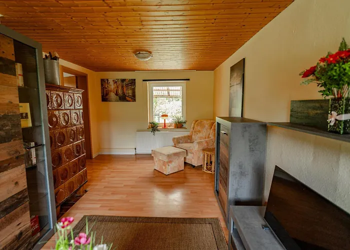 Daire Traeumen Unter Baeumen - Omas Luette Obstbutze Am *