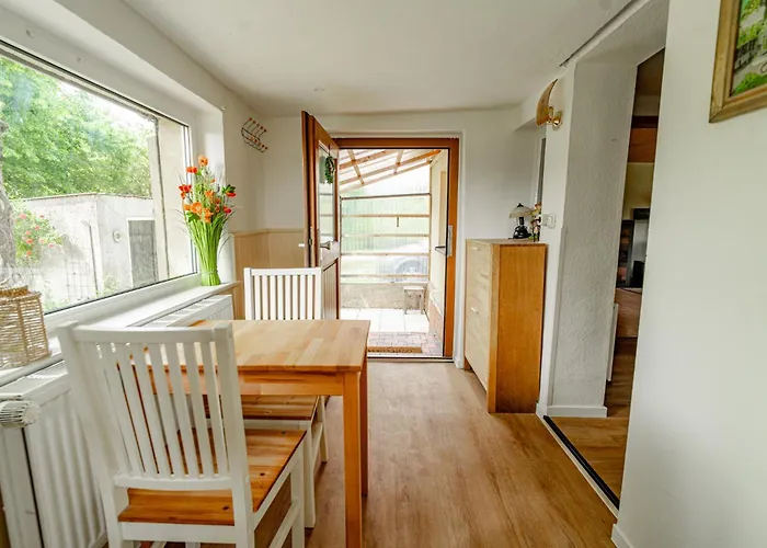 Traeumen Unter Baeumen - Omas Luette Obstbutze Am